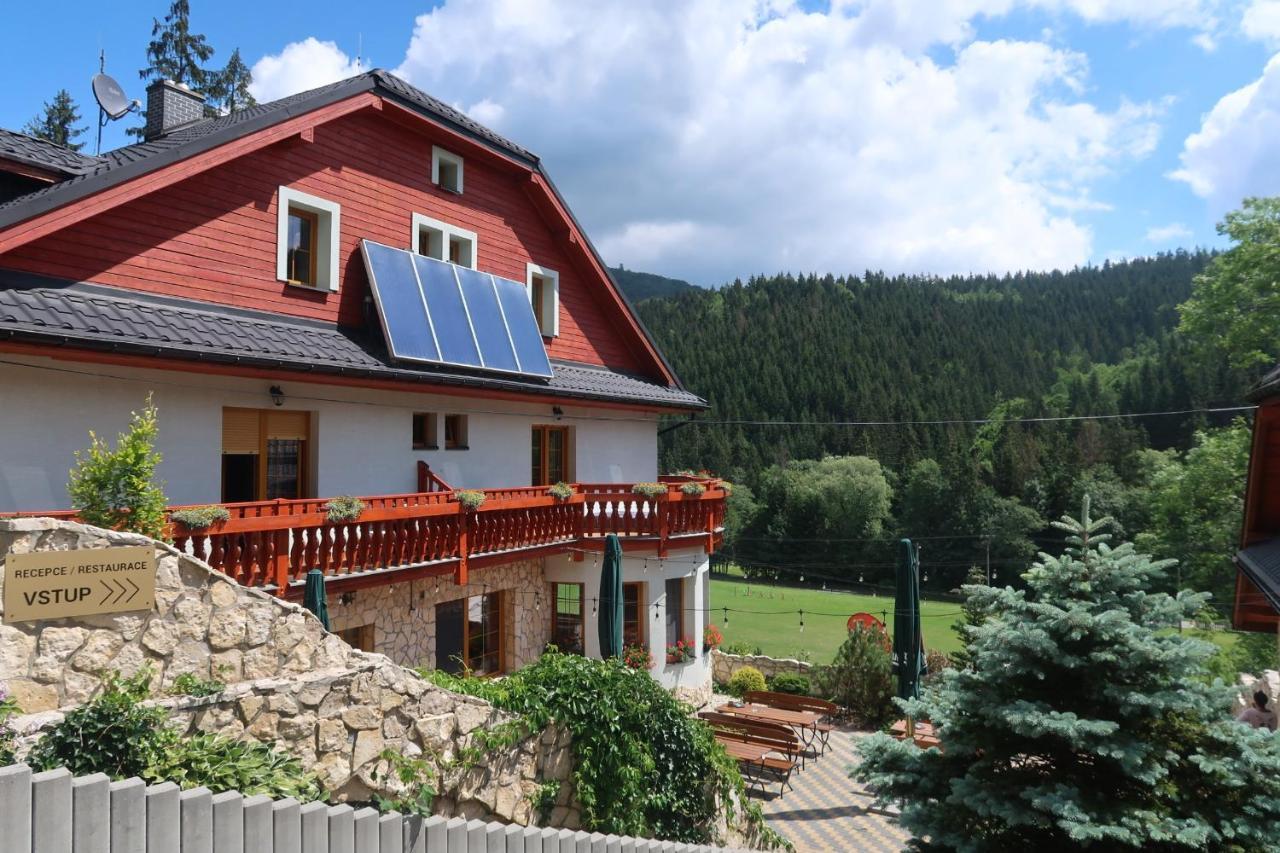 Penzion Bawaria Horni Lomna Exterior foto